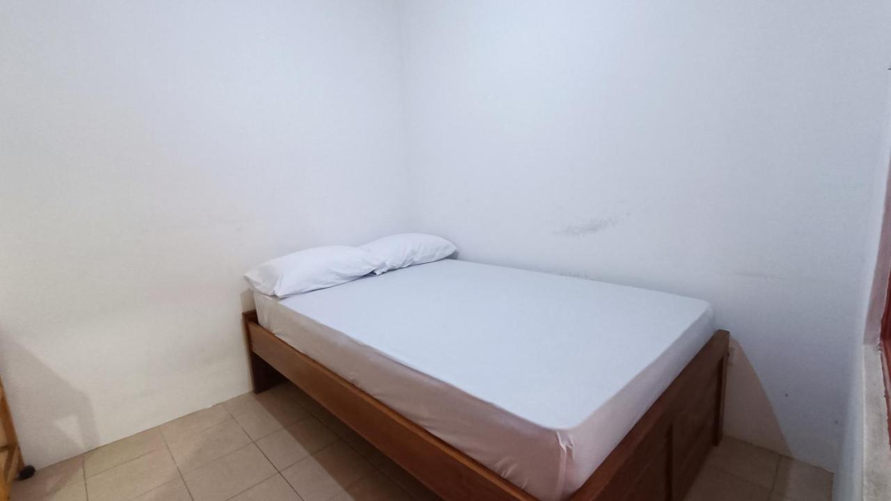 Oyo 91341 D'Phoenix Anggrek Syariah Residence Dżakarta Zewnętrze zdjęcie