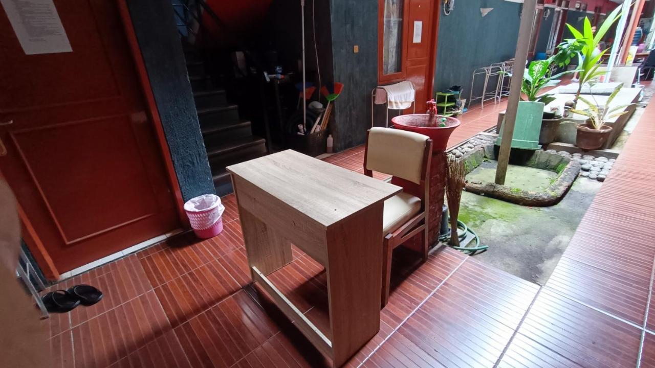 Oyo 91341 D'Phoenix Anggrek Syariah Residence Dżakarta Zewnętrze zdjęcie